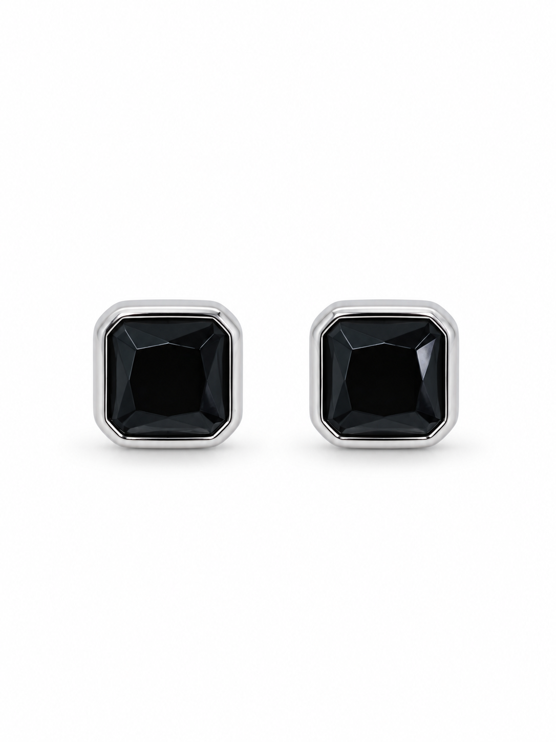 Cubic Solitaire Black Top