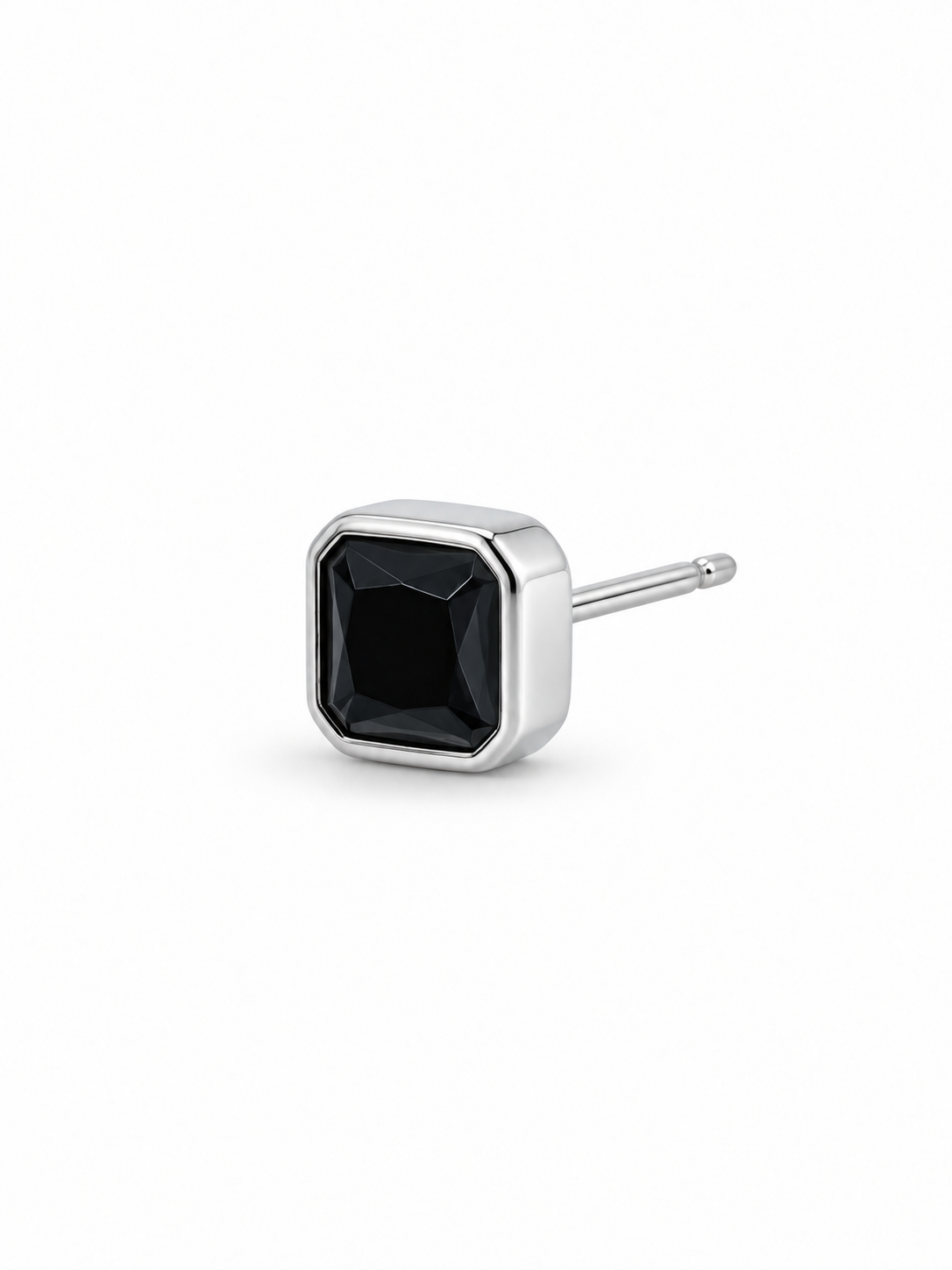 Cubic Solitaire Black Top