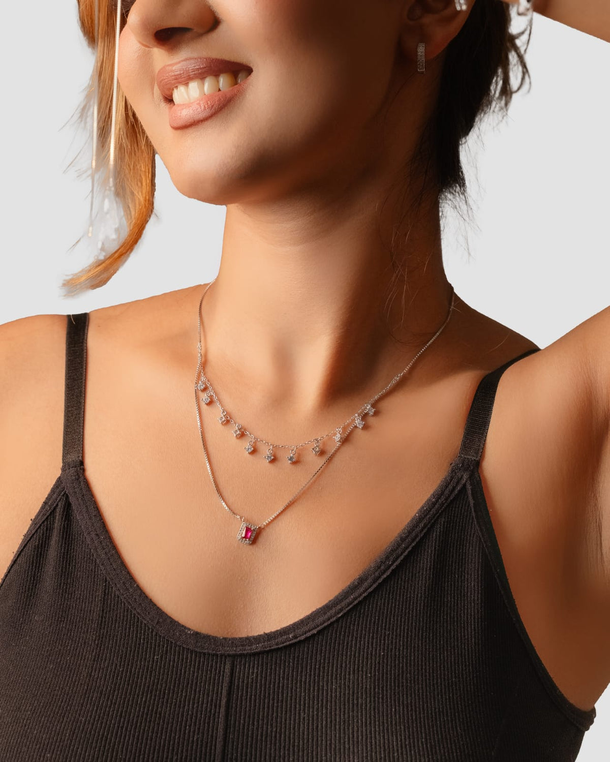 Solitaire Pink Baguette Chain
